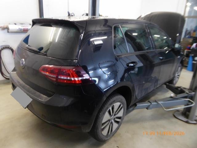 VW Golf VII e