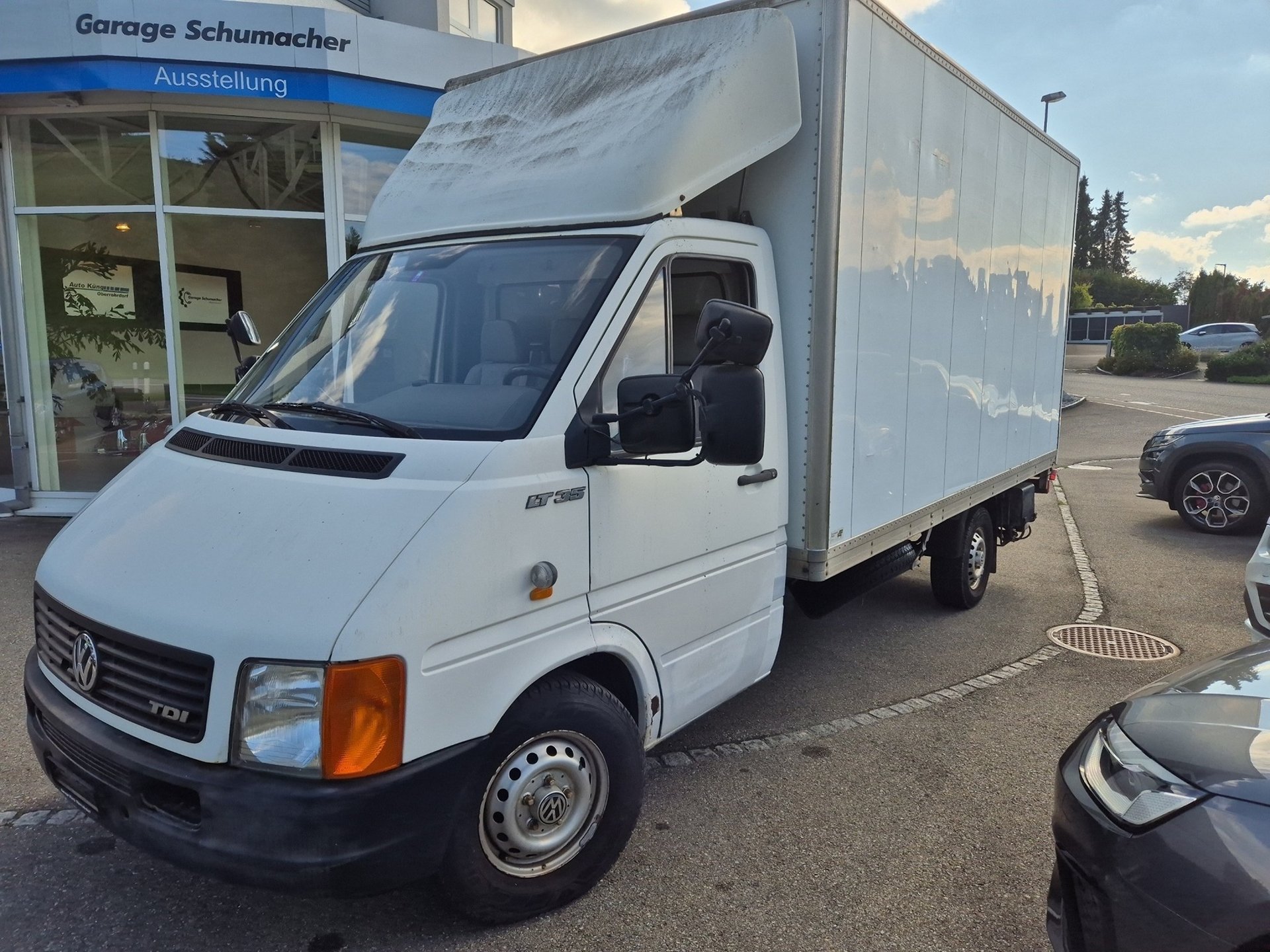 VW LT35