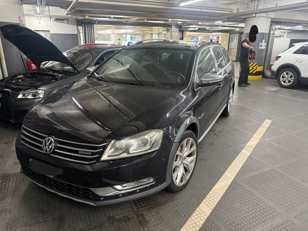 VW Passat