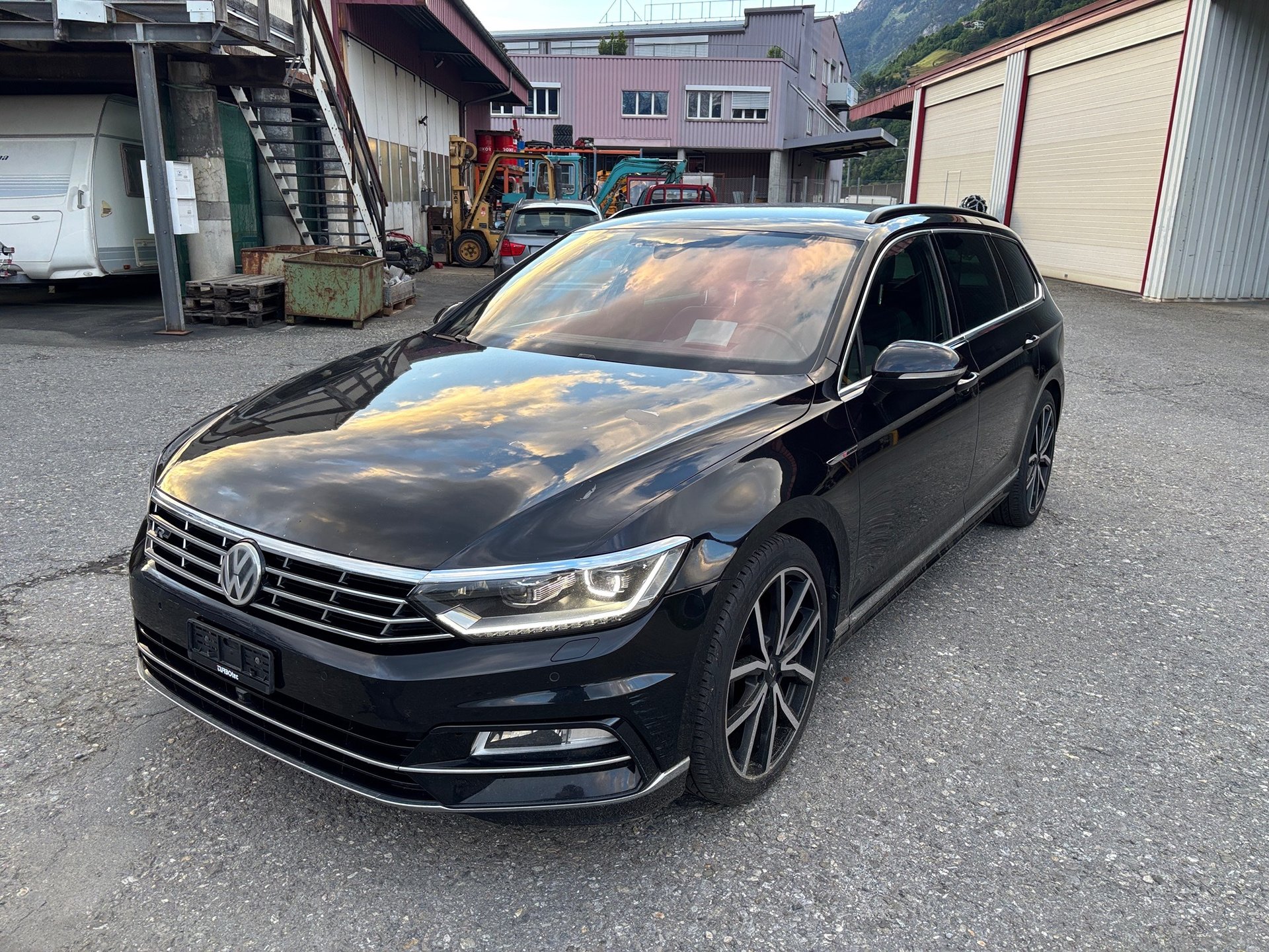VW Passat Variant