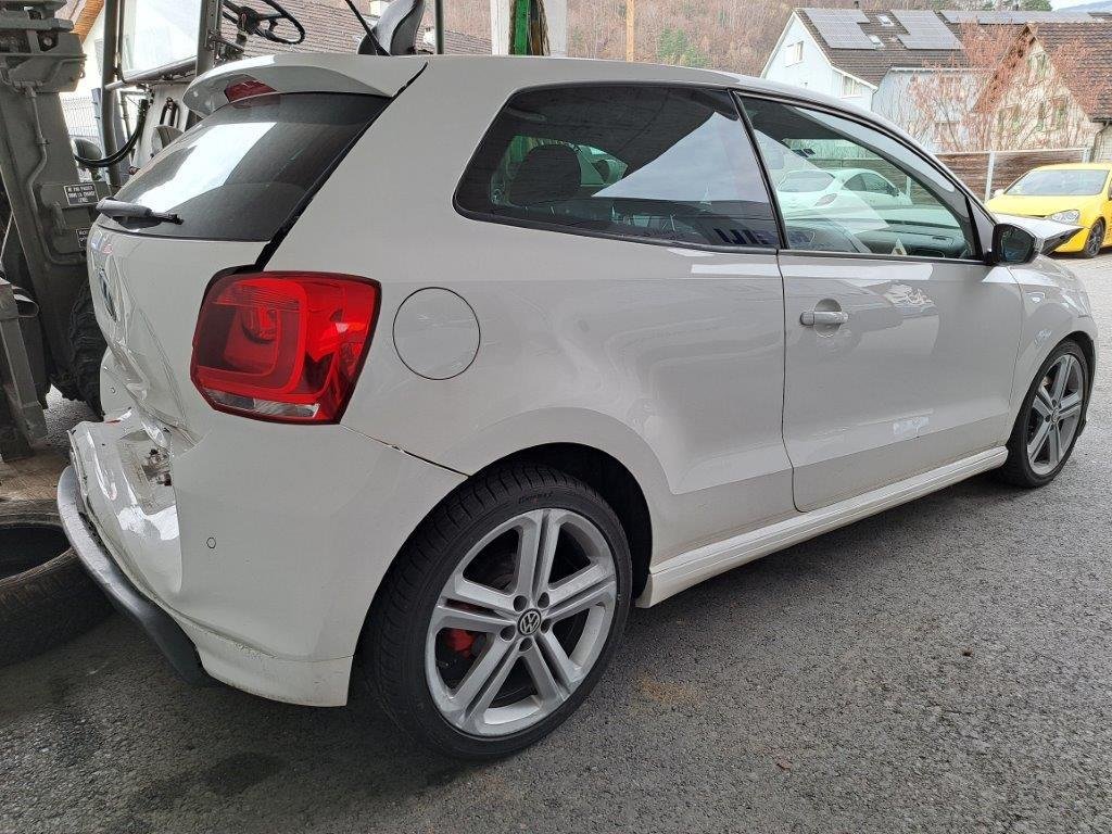 VW Polo 1.6 TDI High, 105 HP