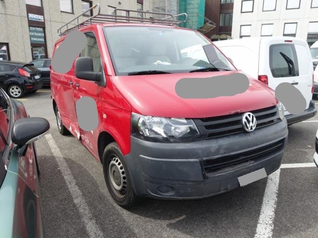 VW T5 fourg. 3000 2.0 TDI CR 84