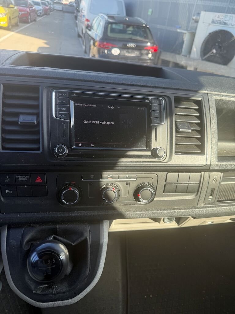 VW T6 3000 102PS