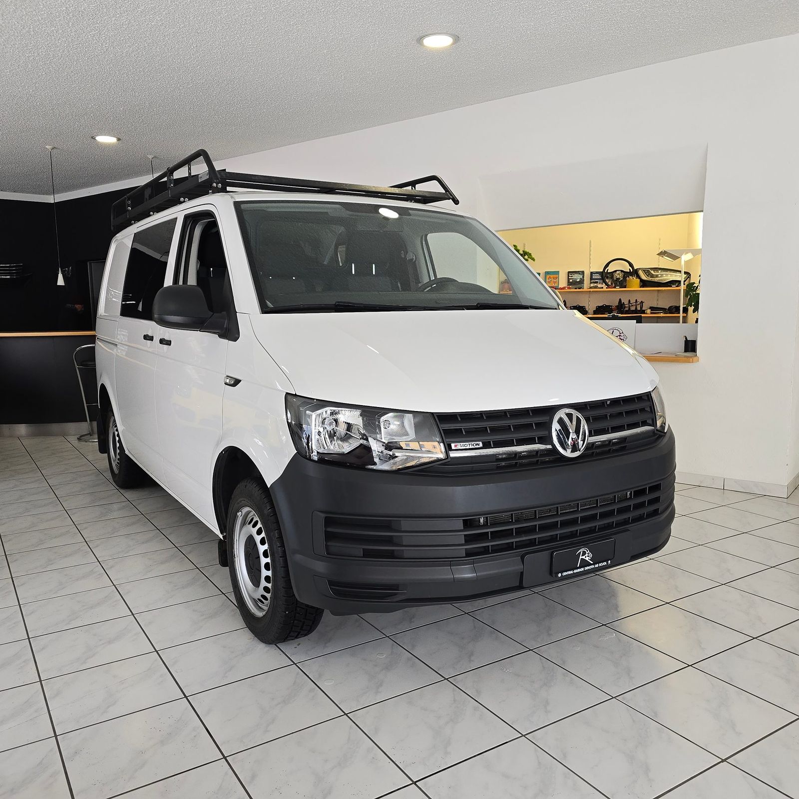 VW T6 Transporter 4M