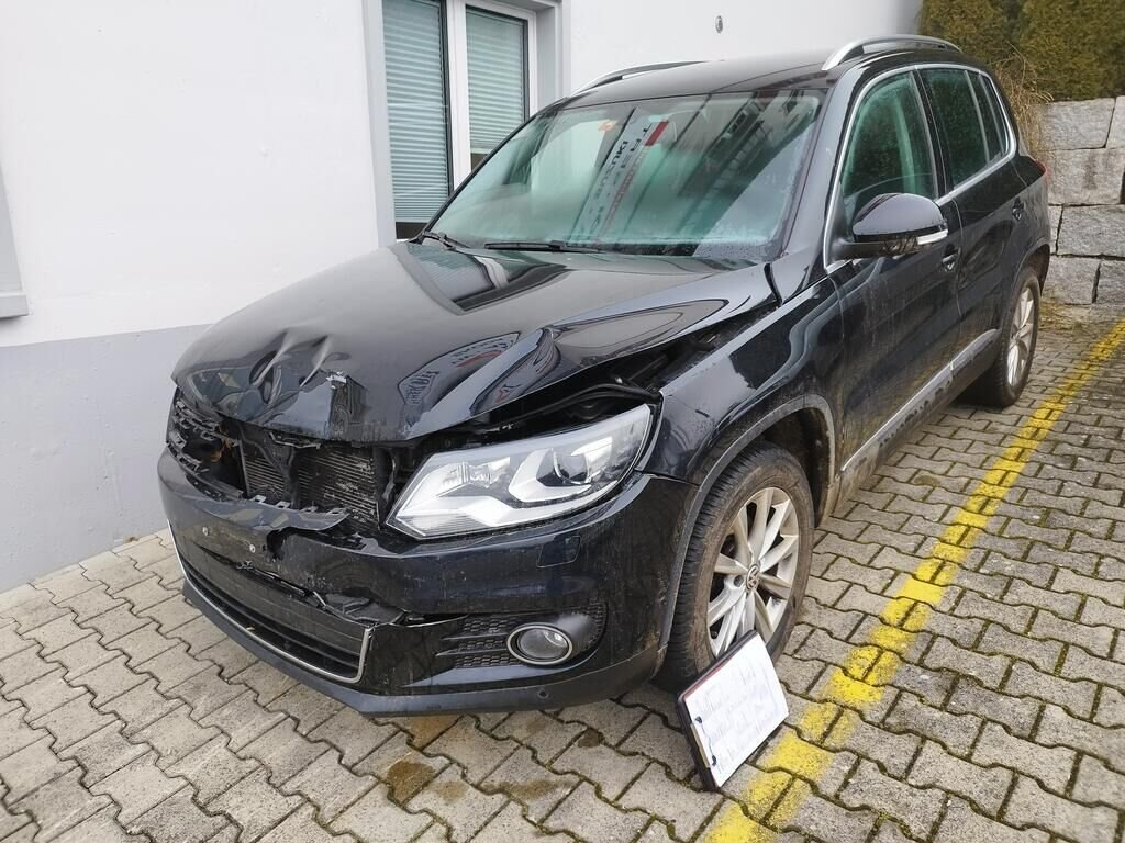 VW Tiguan 2.0 TSI Sport&Style 4Motion DSG