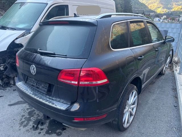 VW Touareg (7P5)(01.2010->2014) V6 TDI BMT