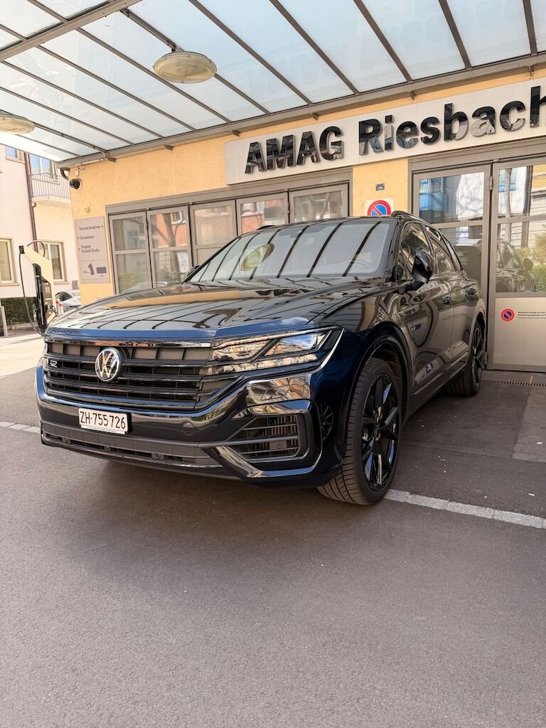 VW Touareg R