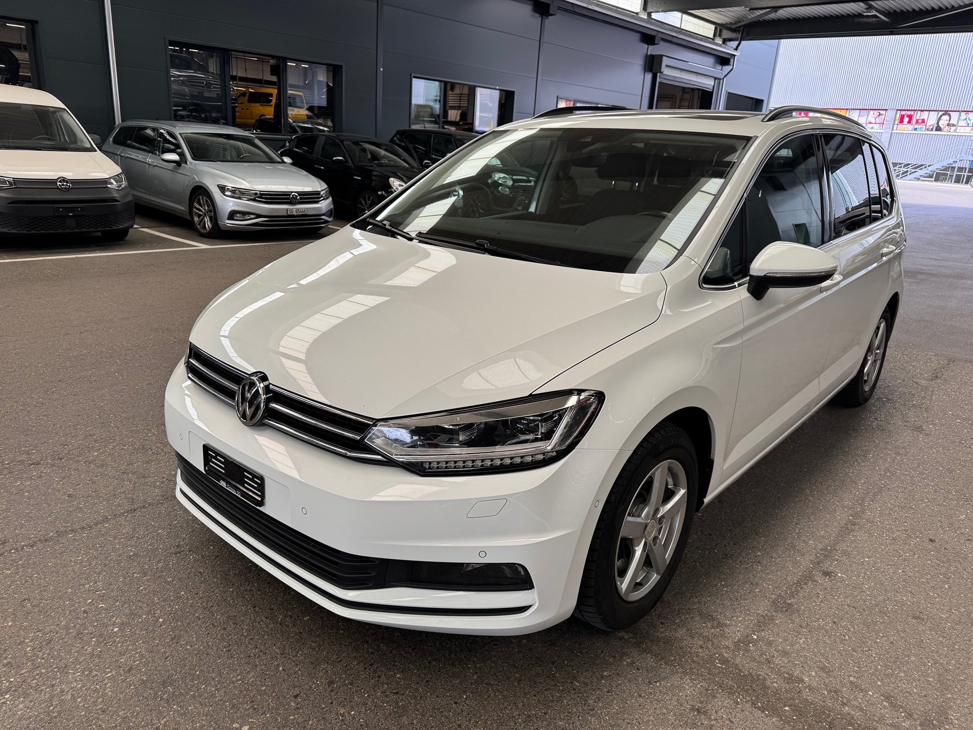 VW Touran Comfortline 2.0TDI 150PS DSG --> 7 - Sitzer