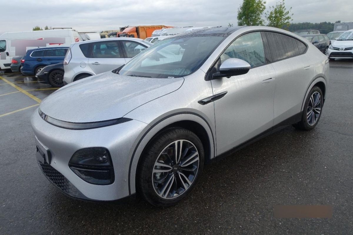 XPENG G6 Performance AWD, 476 HP