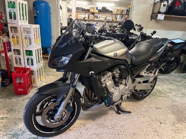Yamaha FZS 1000 Fazer
