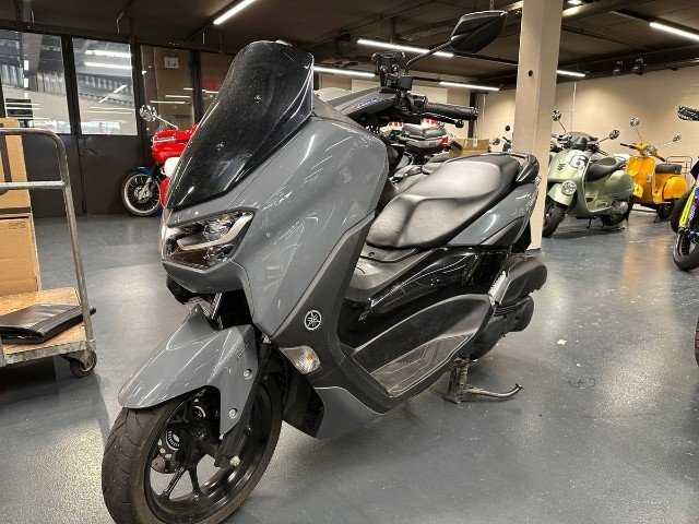 YAMAHA GPD125 N-Max