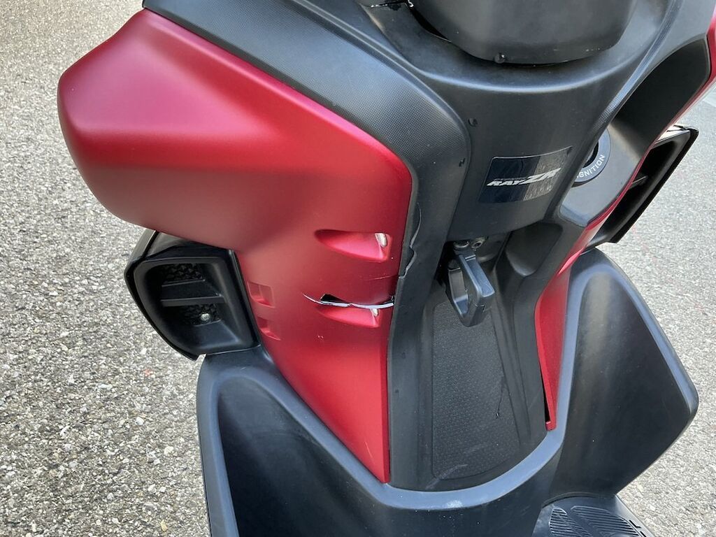 Yamaha LCG 125 Ray ZR