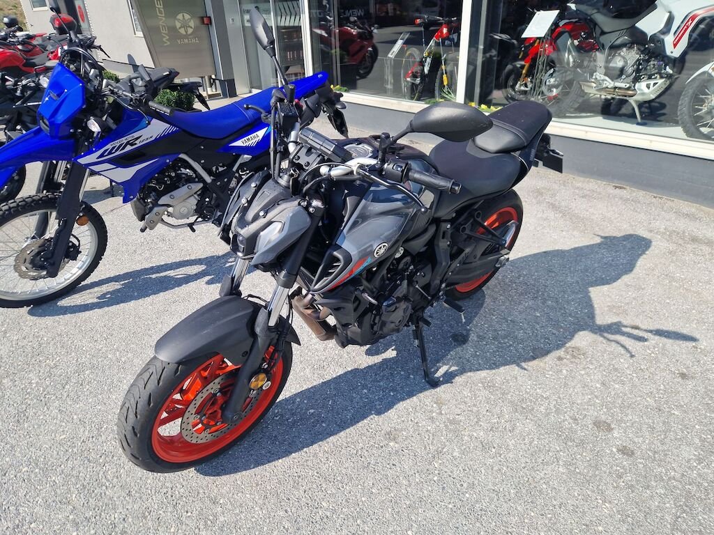 Yamaha MT -07