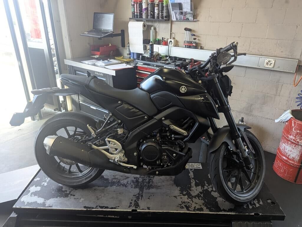 YAMAHA MT-125 ABS