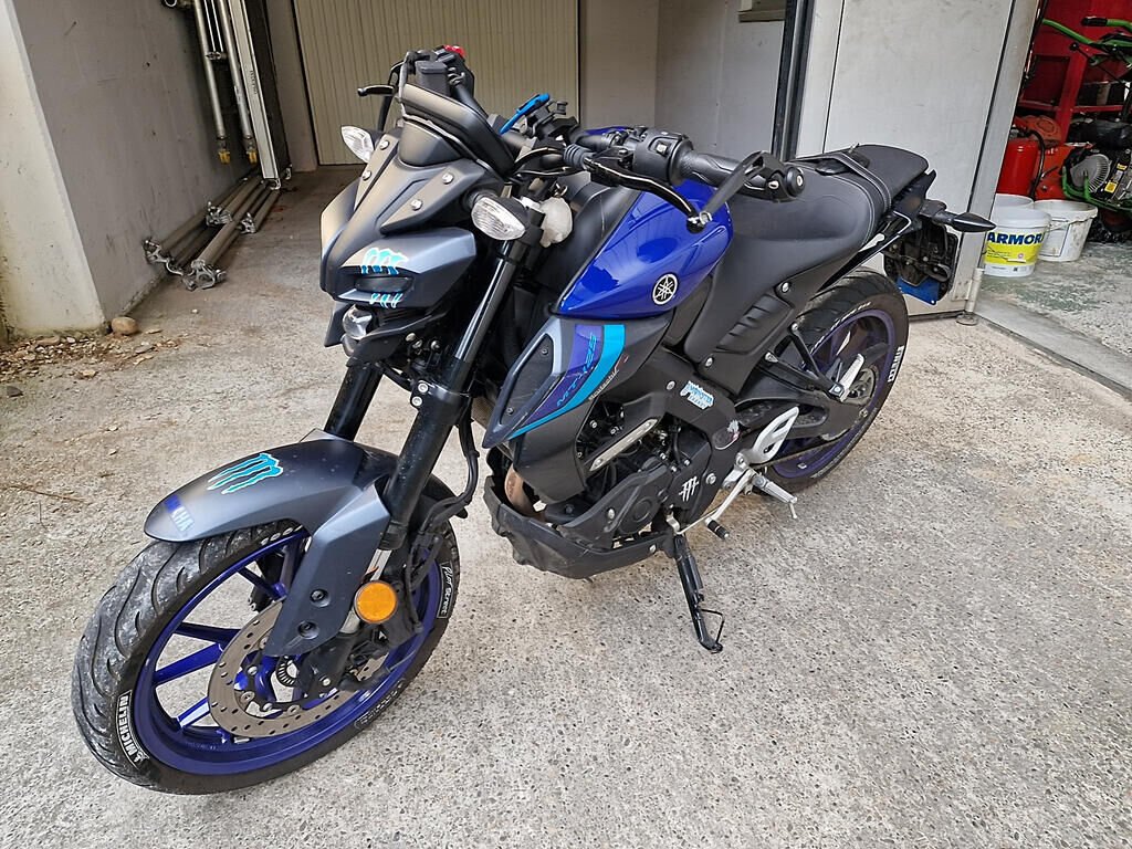 YAMAHA MT-125 ABS