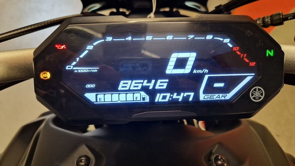 YAMAHA MT­07 ABS