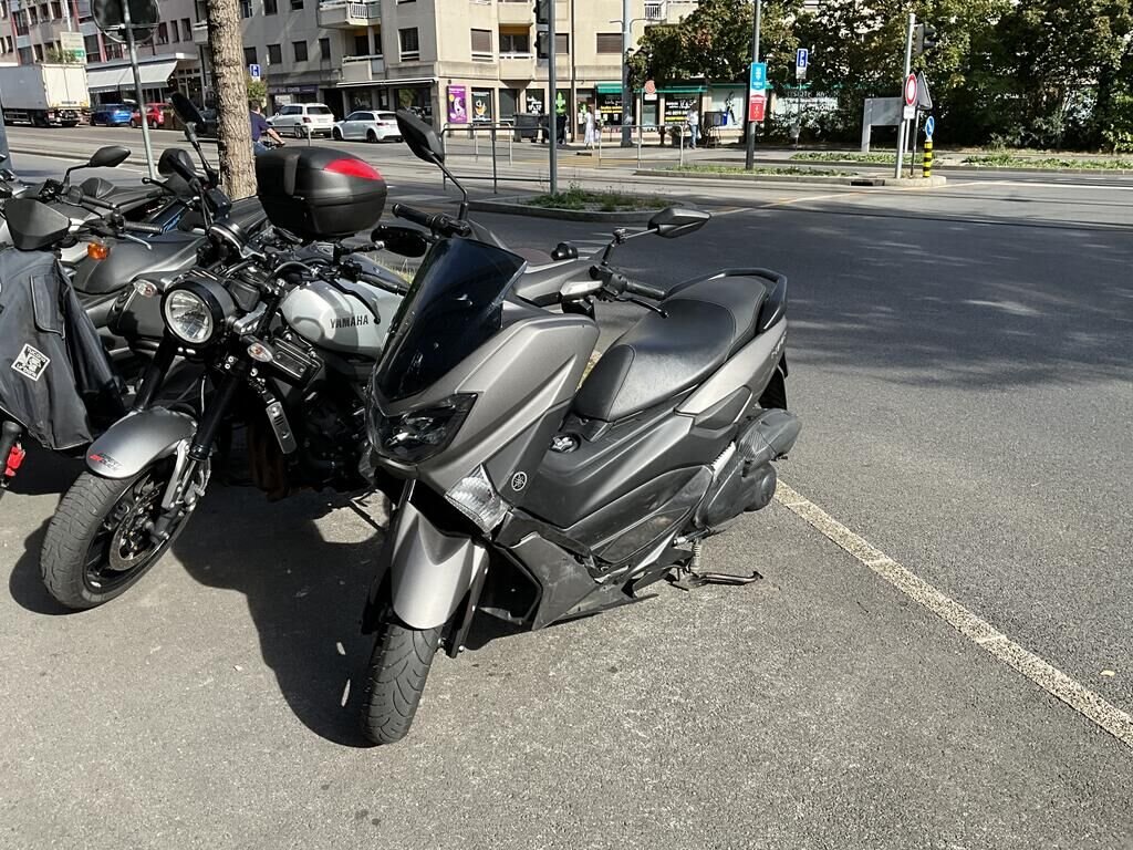 YAMAHA N-MAX
