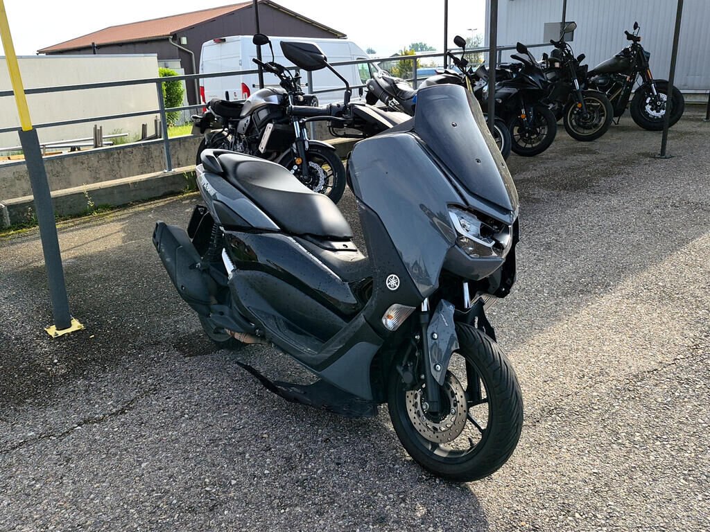 YAMAHA N-Max GPD 125