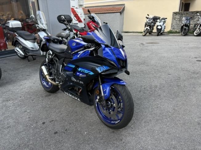YAMAHA R7 ABS 0.7, 73 HP
