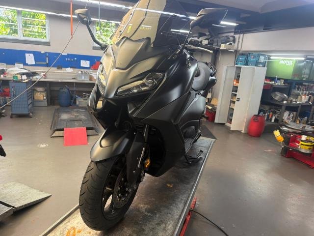 Yamaha TMax 560 ABS