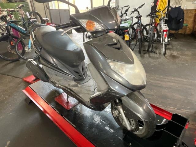 Yamaha XC 125 X Cygnus