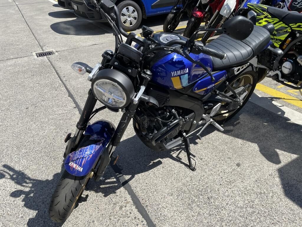 YAMAHA XSR 125