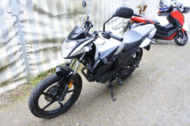 Yamaha YS 125