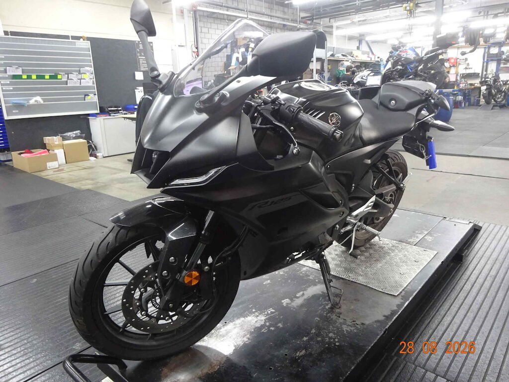 YAMAHA YZF-R 125 ABS