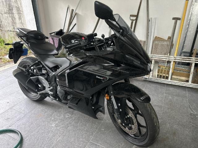 Yamaha YZF-R3 ABS