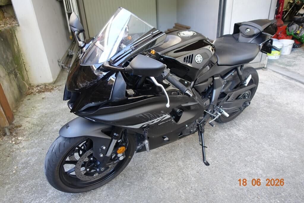 YAMAHA YZF-R7 ABS 35KW gedrosselt